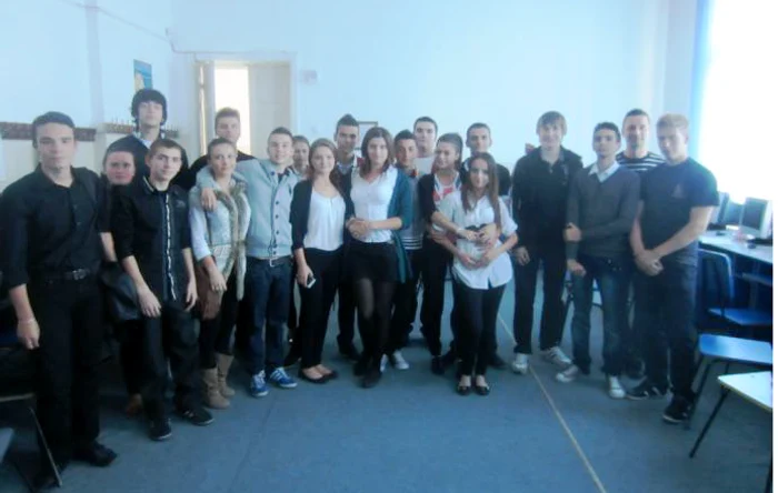 Atelier pe teme europene la Colegiul Național ”Ienăchiță Văcărescu”