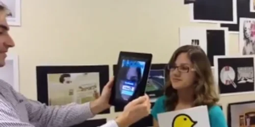 Aplicaţia faced.me va fi disponibilă pentru tablete şi smartphone-uri 