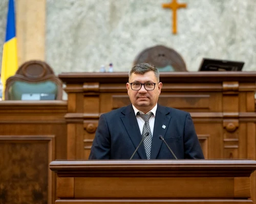 senator robert ghita jpg