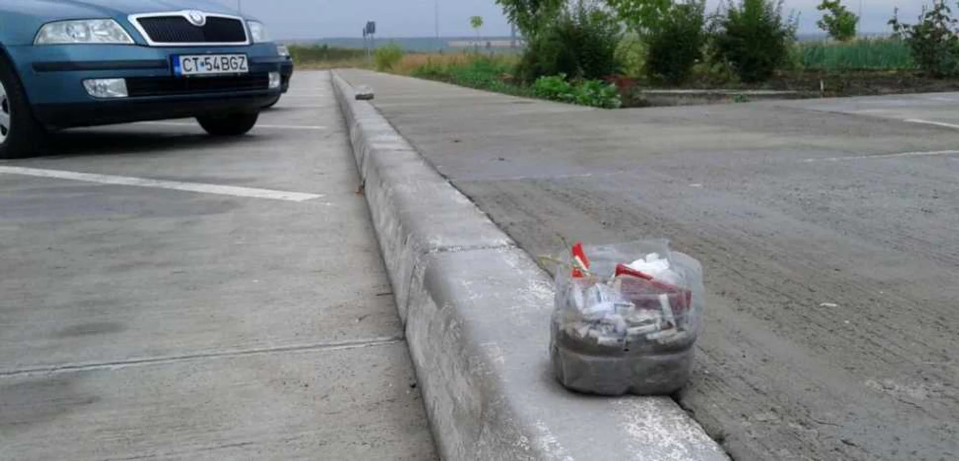 Parcare Autostrada Soarelui A2 - Grupurile sanitare de la Km 206 Foto Sînziana Ionescu