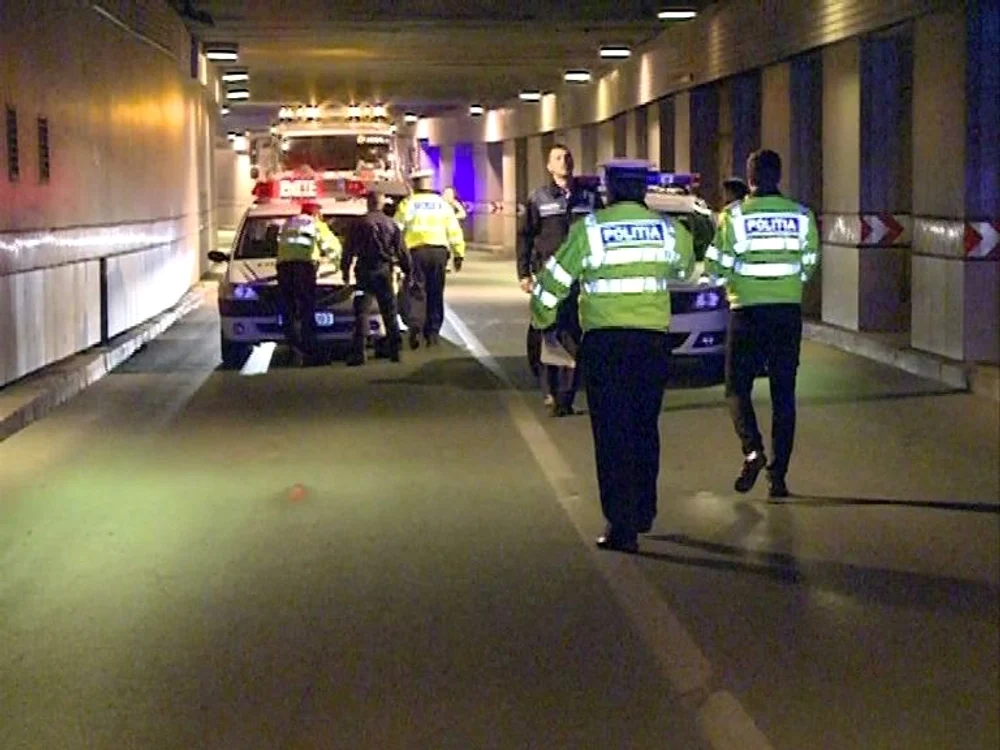 
    Traficul în Pasajul Unirii este blocat  