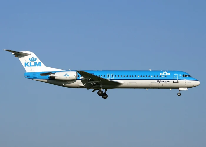 Avion Fokker 100 FOTO Wikipedia