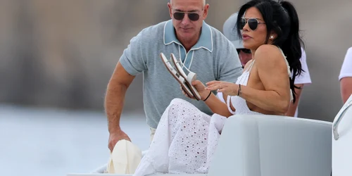 Jeff Bezos Lauren Sanchez Foto profimedia 0776523651 jpg
