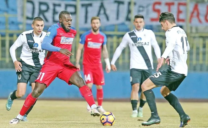 FCSB şi Gaz Metan, în luptă directă pentru play-off