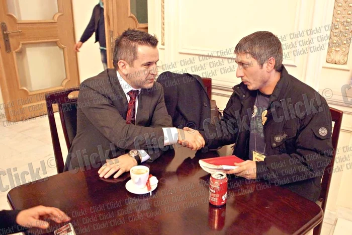 Omul de afaceri din Vrancea a stat la o cafea cu reporterul Click!, care i-a destăinuit din secretele Parlamentului (Fotografii: Roberto Sălceanu)