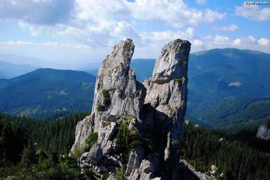 Cele mai frumoase locuri de vizitat în Bucovina: Pietrele Doamnei