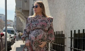 laura cosoi facebook jpg