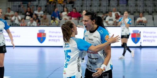 Cristina Neagu Foto CSM Bucuresti jpg