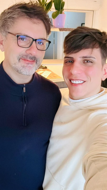 Florinel de la Vișina și iubitul neamț au o relație atipică. Sursă: Click!