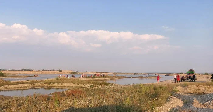 La fața locului au ajuns mai multe echipaje FOTO: Martor