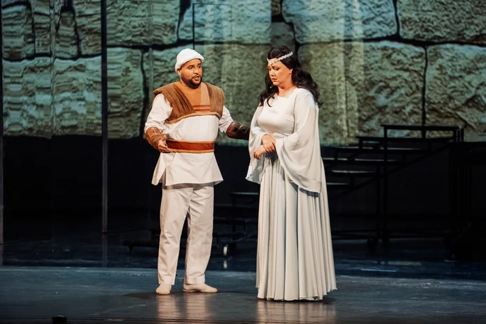 Liviu Iftene și Carmen Topciu. Foto Andrei Grigore/Opera Națională București