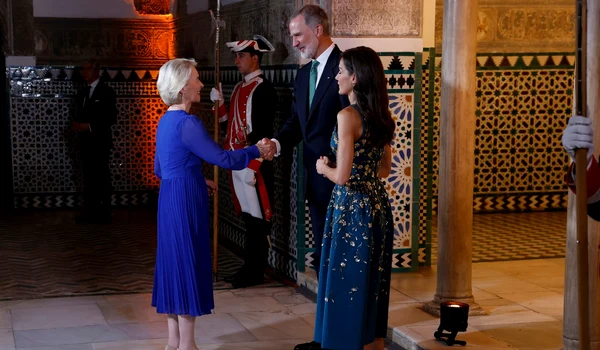 Regele Felipe, Regina Letizia și Ursula von der Leyen foto profimedia (1) jpg