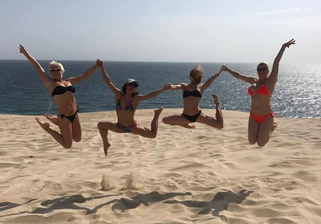 
    Svetlana Boghinskaia, Svetlana Horkina si Oksana Susovitina, sexy si la 40 de aniFoto: Facebook  