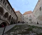 Statuia Cavalerului reamplasată pe Castelul Corvinilor  Foto Daniel Guță ADEVĂRUL (46) jpg