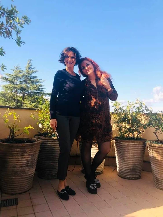 Ramona Bădescu arată senzaţional deşi abia a devenit mămică