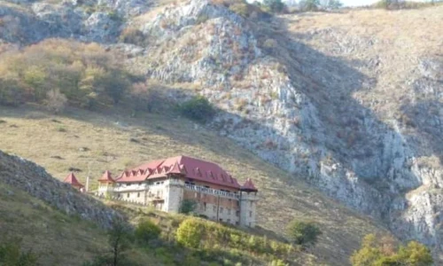 Castelul din Trascău, transformat în hotel după 700 de ani jpeg