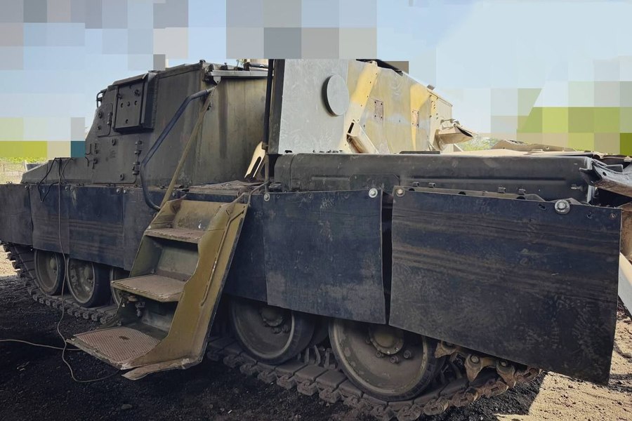 O armă sovietică extrem de rară, văzută pe frontul din Ucraina. Doar patru au fost produse