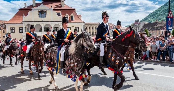 Provocare din partea Junilor Braşovului FOTO Adevărul