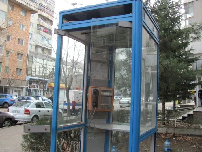 Apelul a fost făcut de la un telefon public. ARHIVĂ.