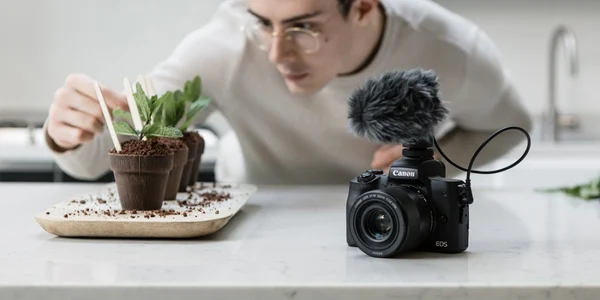  Canon EOS M50 Mark II