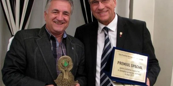 Constantin Hogea şi Trifon Belacurencu la Gala Permiilor Infomediu