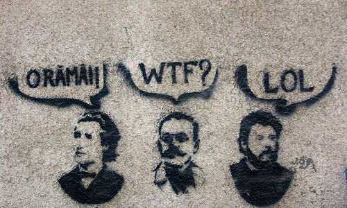 Mihai Eminescu rîde, cîntă şi dansează  jpeg