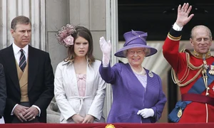 Prințul Andrew aka Andrew Mountbatten Windsor, Prințesa Eugenie, Regina Elisabeta, Prințul Philip, Prințesa Anne, în 2006   GettyImages 71228723 jpg