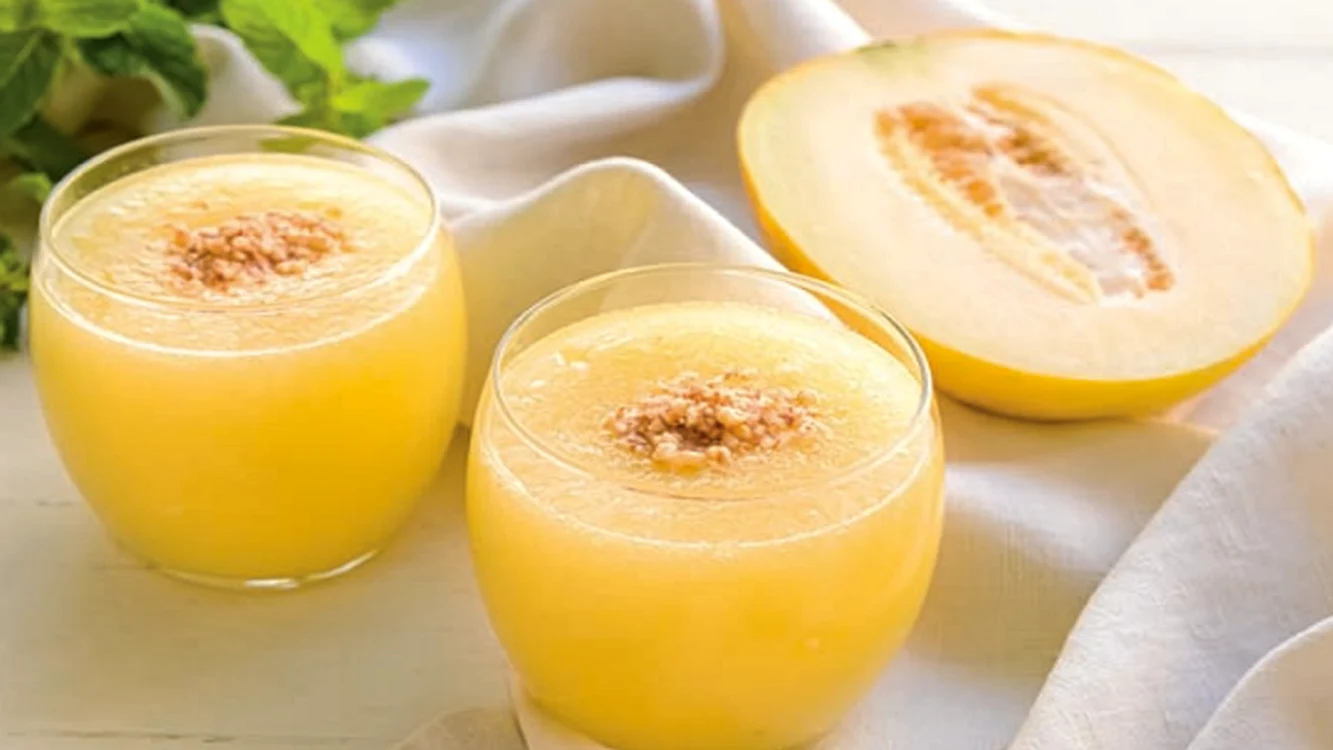 smoothie de pepee galben jpg