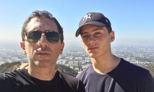 Noe Elmaleh fiul lui Gad Elmaleh 14 jpeg