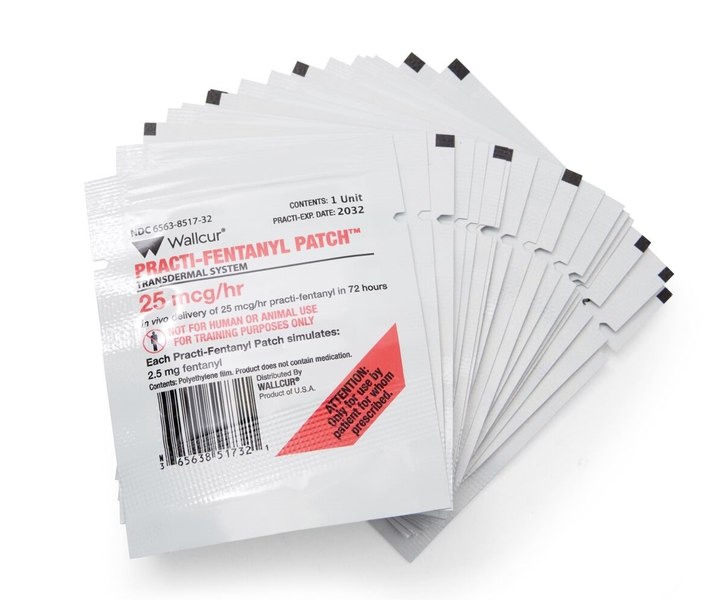 Un român, mama și mătușa sa, arestați în Austria după moartea unui tânăr. I-ar fi vândut plasturi cu fentanil