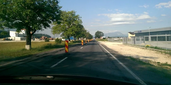 DN 73 Râşnov-Bran-Fundata a intrat în reparaţii. FOTObzb.ro