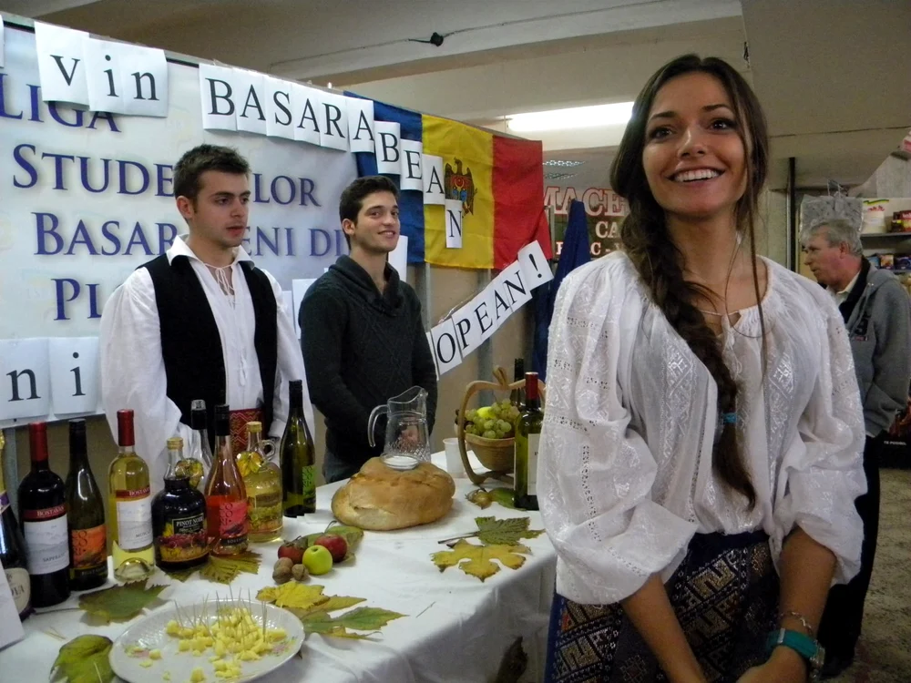 Degustare de vinuri moldoveneşti la Ploieşti
