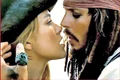 Locul 7: Keira Knightley (28 de ani) a fost atacată de Johnny Depp (51 de ani), partenerul ei din “Piraţii din Caraibe”, că strânge din buze când se sărută fiindcă are o respiraţie neplăcută  jpeg