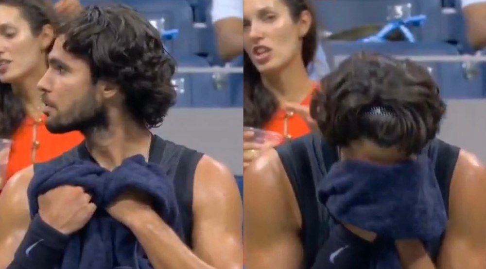 Carlos Alcaraz, OUT de la US Open după o partidă de coșmar! Chinuit de efort, ibericul a vomitat în prosop