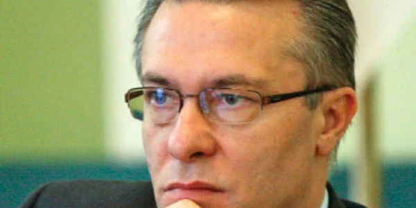Salariile ambasadorilor, plătite în lei
