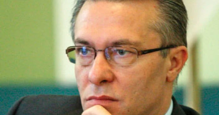 Salariile ambasadorilor, plătite în lei