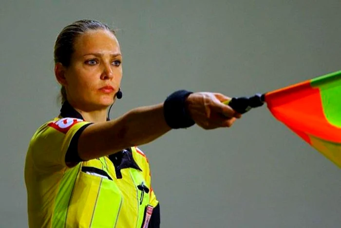 
    Fernanda Colombo Uliana  