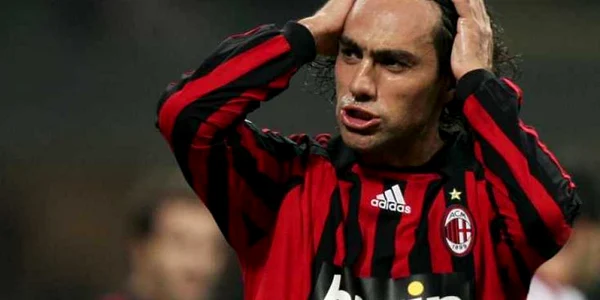 Alessandro Nesta a venit de la Lazio la AC Milan în 2002
