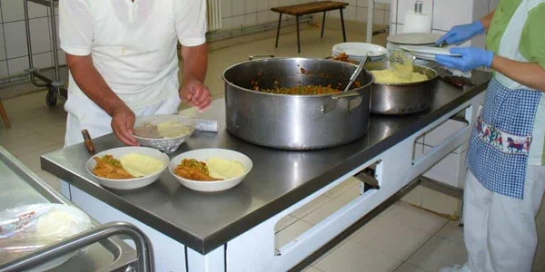 bucatarie spital alba jpg