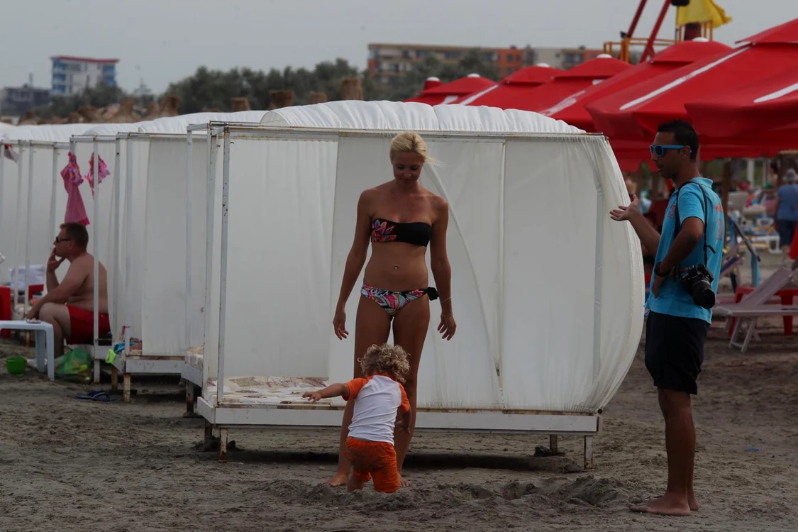 
    Raluca Zenga arată perfect, deşi a născut doi copiiSursă foto: Click!  