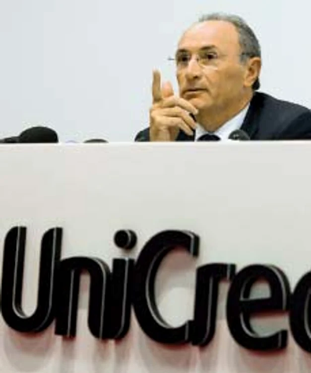 Acţiunile UniCredit au scăzut la bursă