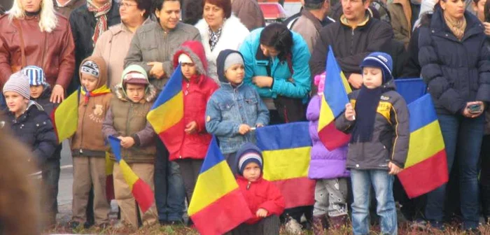 Ziua Naţională a României, pe malul Borcei FOTO I.S.