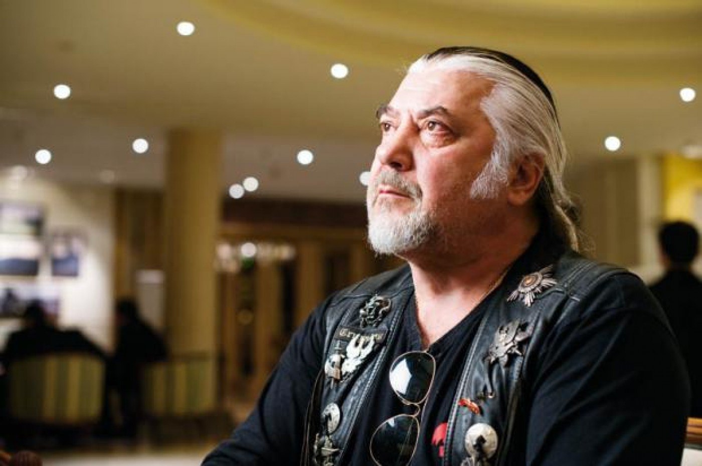 Membru al trupei Phoenix se însănătoșește după operația grea. Concertele se reiau fără prezența liderului.