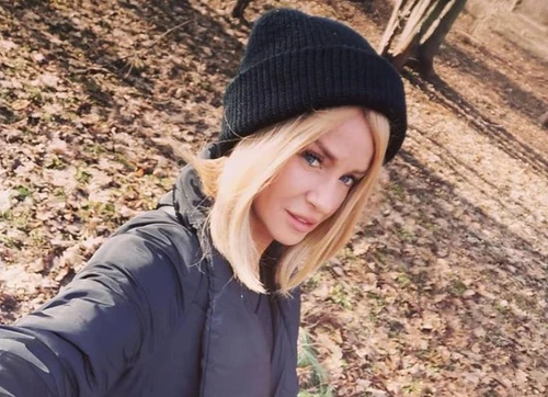 Tania Budi are iubit Vedeta face naveta la el, în Franţa jpeg