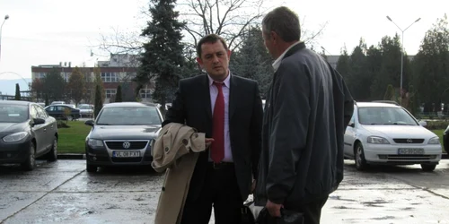 Combinatul Oltchim va fi scos la privatizare în ianuarie 2014