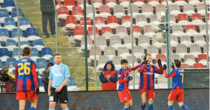 La ultimul meci al Stelei din 2009, cel cu Twente, puteai număra spectatorii pe degete