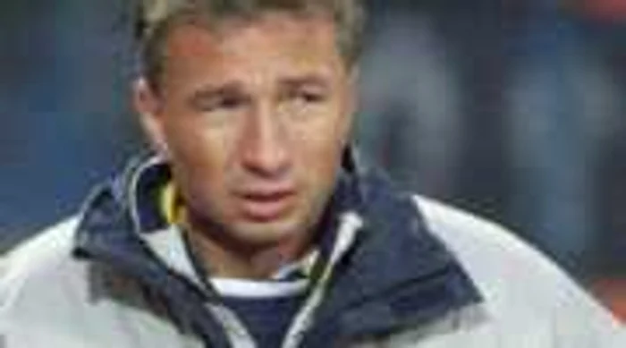 FOTBAL: Dan Petrescu: "Dinamo e o echipă greu de studiat"