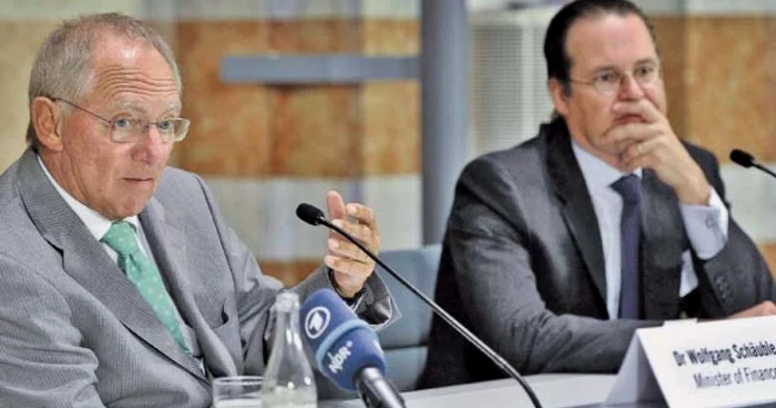 Wolfgang Schauble, ministrul german de Finanţe, şi Anders Borg, ministrul suedez de Finanţe.