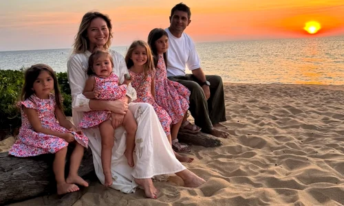 Familia Laurei Cosoi, foto Instagram jpg