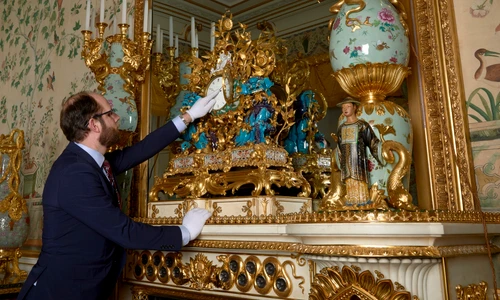 ceas Palatul Buckingham foto Profimedia jpg